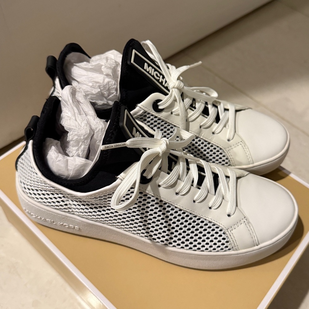 Michael Kors White and black Sneakers